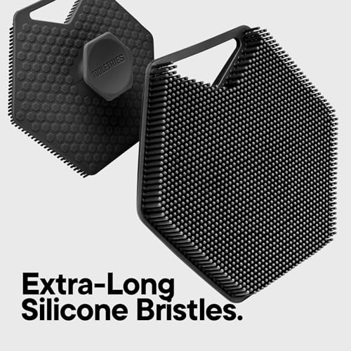 TOOLETRIES Body Scrubber 2.0 – Premium Silicone Scrubber for Cleaning, Exfoliating and Invigorating Your Skin – Extra Long Lather Boosting Bristles with Ergonomic Handle, Long-Lasting & Easy to Clean