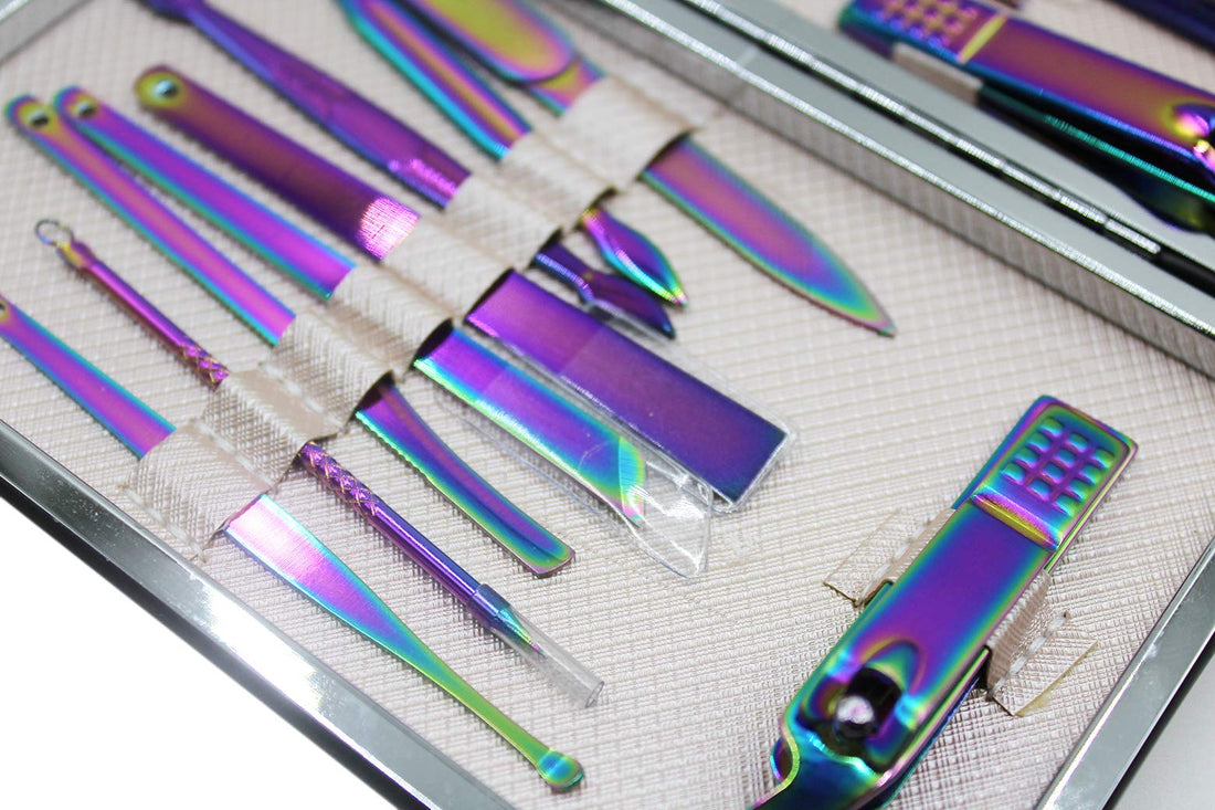 Professional Stainless Steel Chameleon Nail Clipper Travel & Grooming Kit Nail Tools Manicure & Pedicure Set of 15pcs with Luxurious Case(Purple)