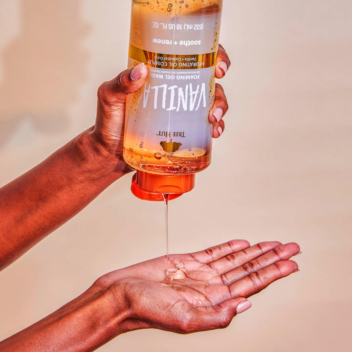 Tree Hut Vanilla Foaming Gel Wash | Cleanse and Soften Skin Without Stripping Moisture | Made with our Hydrating Oil Complex | 18 fl oz.