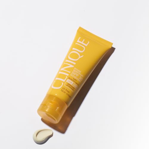 Clinique Broad Spectrum SPF 30 Sunscreen Oil-Free Face Cream | Safe For Sensitive Skin, 1.7 Fl Oz