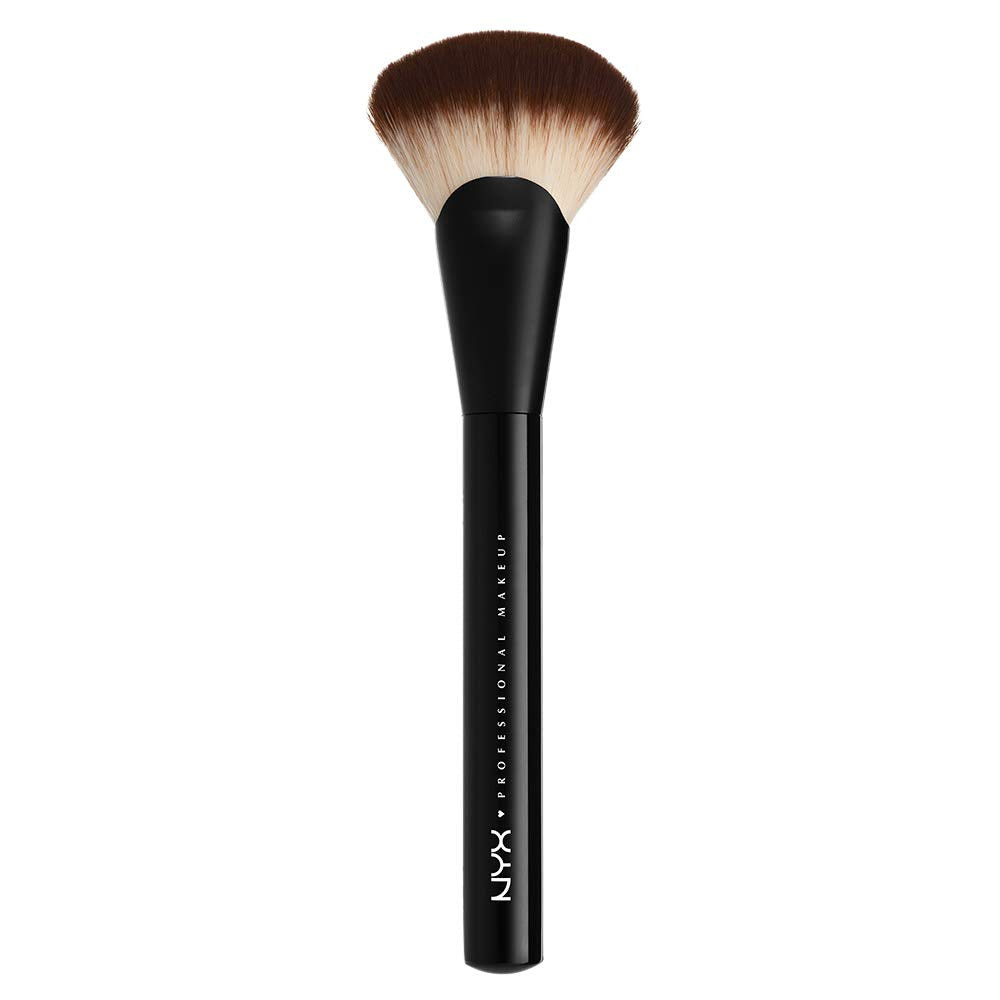 Nyx Professional Makeup Collection Fan Pro Brush
