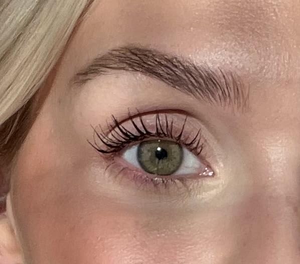 Sandstone Scandinavia Hypoallergenic Mascara Sensitive Eyes - Smudge-Proof, Sweatproof, Lengthening and with amazing separation of the lashes - Vegan, Non Toxic, Black