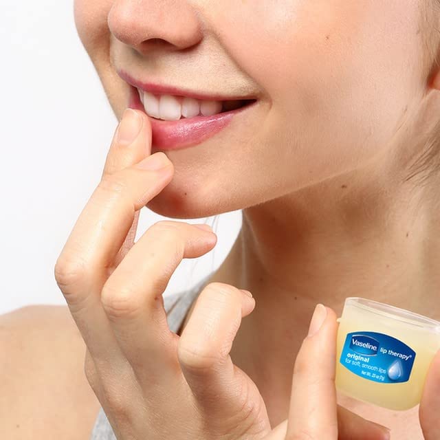 Vaseline Lip Therapy Original 4-Pack – Moisturizing Lip Balm for Very Dry Lips in Mini Jars, 0.25 Oz Ea
