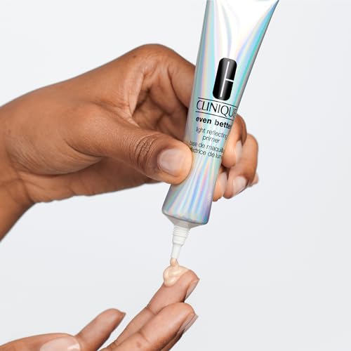 Clinique Even Better Light Reflecting Face Primer With Vitamin C + Hyaluronic Acid For All Skin Types | Hydrating, Lightweight + Illuminating Finish, 1 Fl Oz