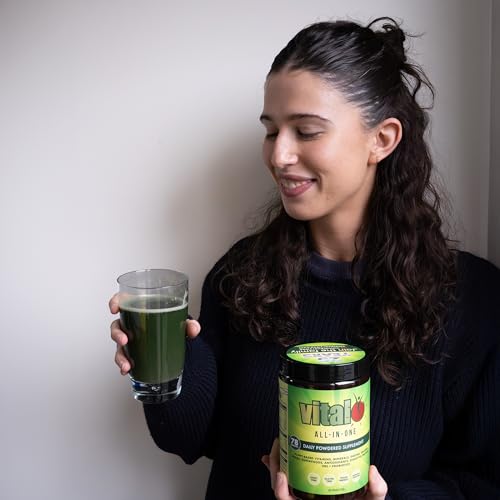 Vital Greens Antioxidant Superfood Powder Natural Multivitamin Formula 120gm / 4.23 oz