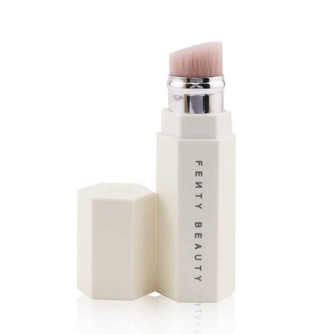 Fenty Beauty Portable Highlighter Brush 140