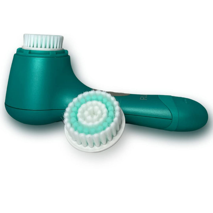 RUCCI Water-Resistant Facial Cleansing Spinning BrushÃ‚ 2 Exfoliating Brush Heads - Complete Face Exfoliation System with Advanced Microdermabrasion for Gentle Exfoliation and Deep Scrubbing (Green)