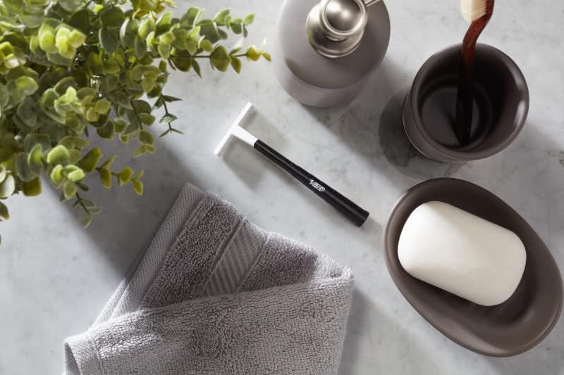 Bic Metal Quality Disposable Men's Shaving Razors, Best Single Blade, 10-Count