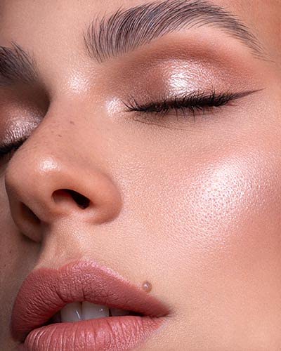 Catrice | More Than Glow Highlighter | Silky Soft Texture for a Subtle Glow | Vegan & Cruelty Free (020 | Supreme Rose Beam)