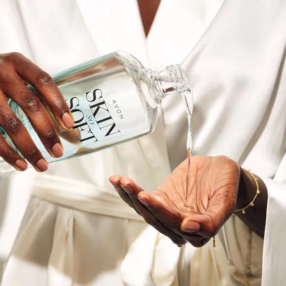 Avon - Skin So Soft Bath Oil - Original - 16.9 Fl Oz - Skin Hydration - Nourishing Oils for Skin