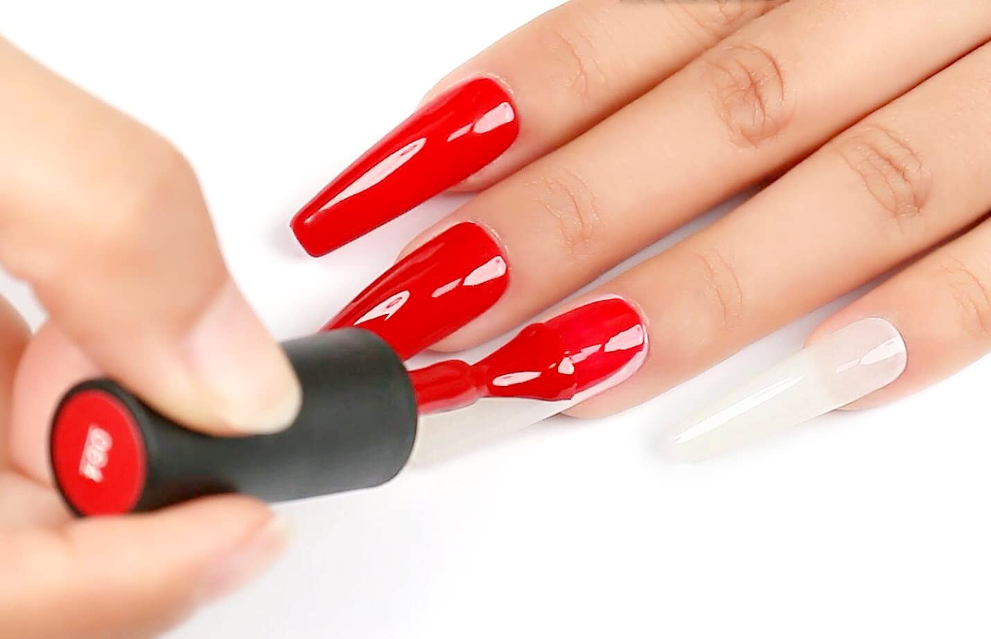 Aimeili Soak Off Uv Led Gel Nail Polish Pillar Box Red (064) 10ml