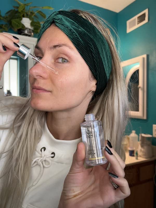 Carrot & Stick The Defense Anti-Aging Serum - Fights Fine Lines and Wrinkles, Boosts Collagen, Cruelty-Free Beauty, Suited for All Skin Types, 1 Fluid Ounce