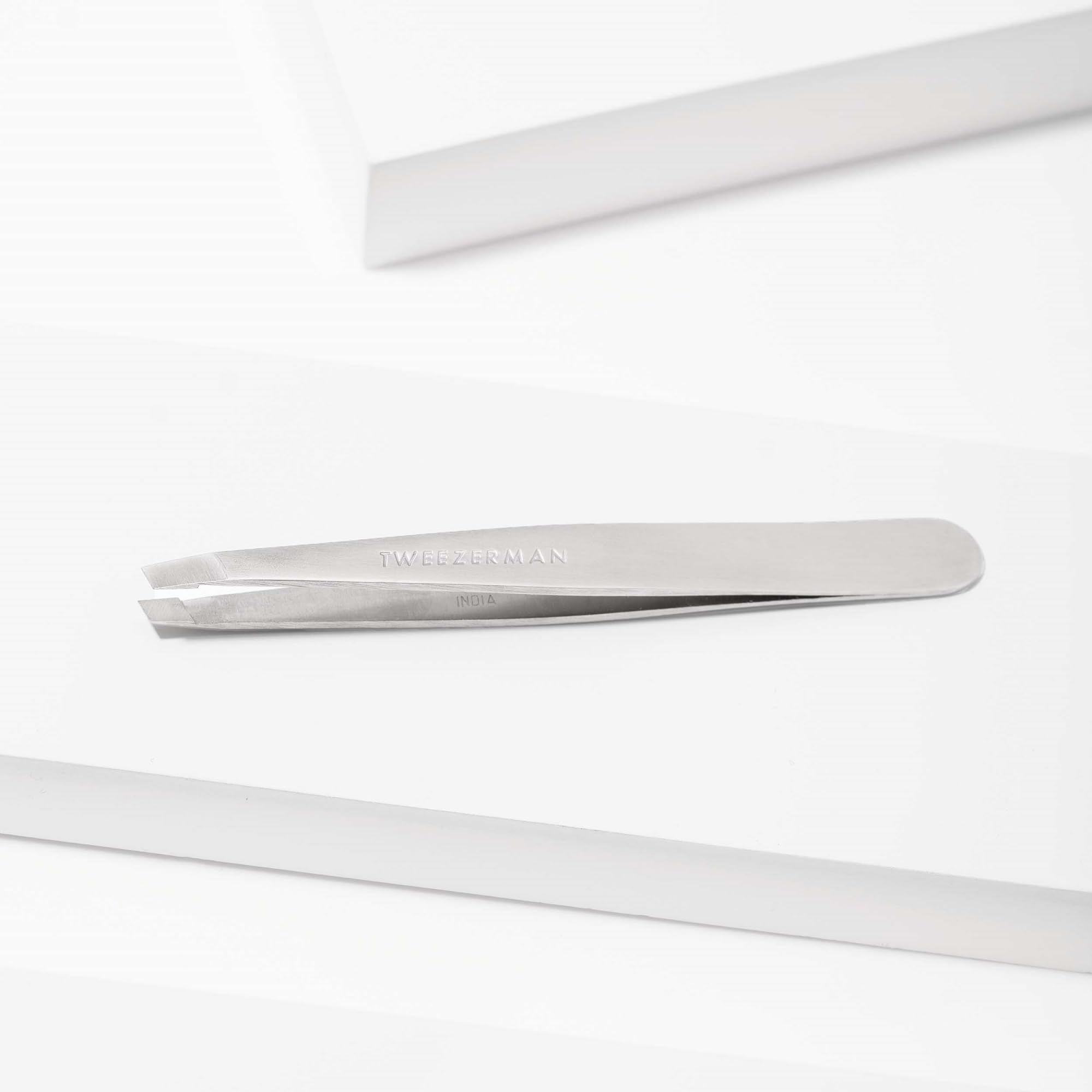 Tweezerman Stainless Steel Slant Tweezer - Eyebrow Tweezers for Women and Men (Classic Stainless)