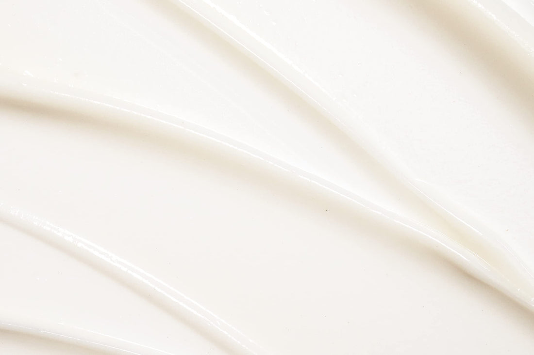 L'ANZA Healing Curls Butter Shampoo - Curly Hair Shampoo for a Creamy, Color-Safe Cleanse and Refreshed Curls - Paraben and Sulphate Free Shampoo (33.8 Fl Oz)