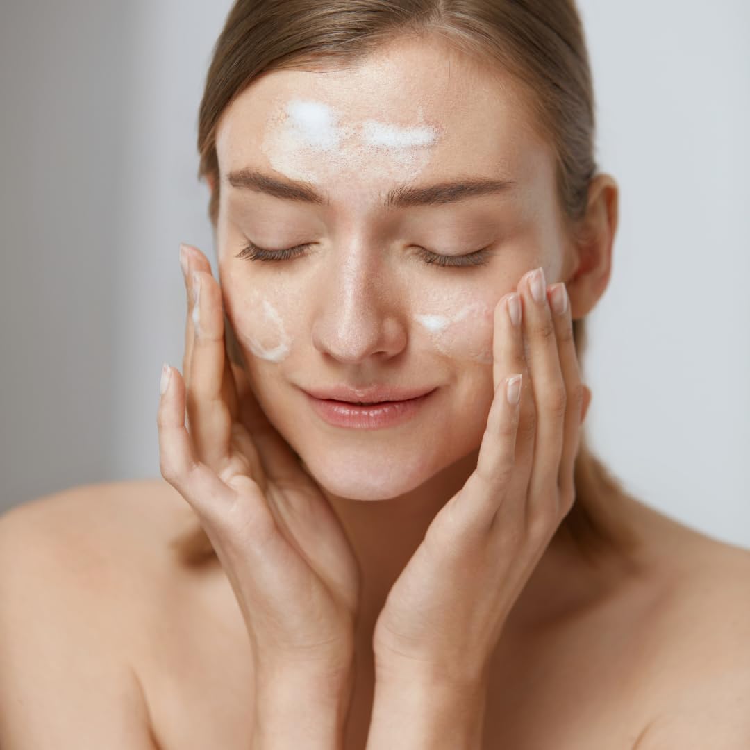 ZATRA SNAIL MUCIN FACE CLEANSER BOOSTER! Remove Dirt, Excess Oil, Unclogged Pores, BlackHeads, Impurities, Deep Cleaning, For Sensitive Skin, And All Skin Type!