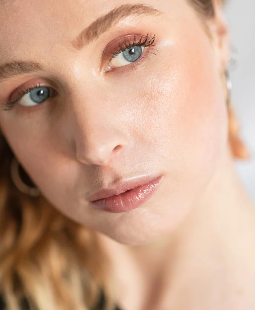 Latte: Ere Perez - Natural Arnica Concealer (Latte)