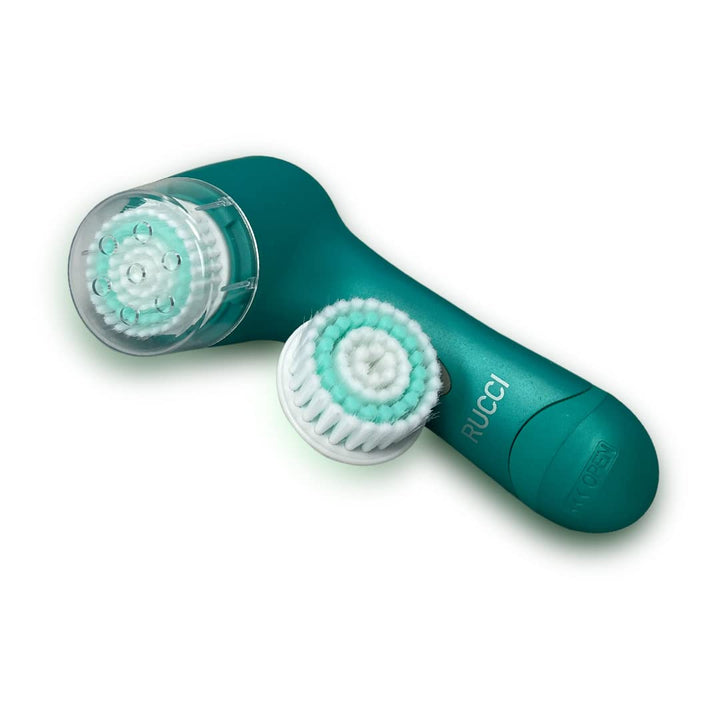 RUCCI Water-Resistant Facial Cleansing Spinning BrushÃ‚ 2 Exfoliating Brush Heads - Complete Face Exfoliation System with Advanced Microdermabrasion for Gentle Exfoliation and Deep Scrubbing (Green)