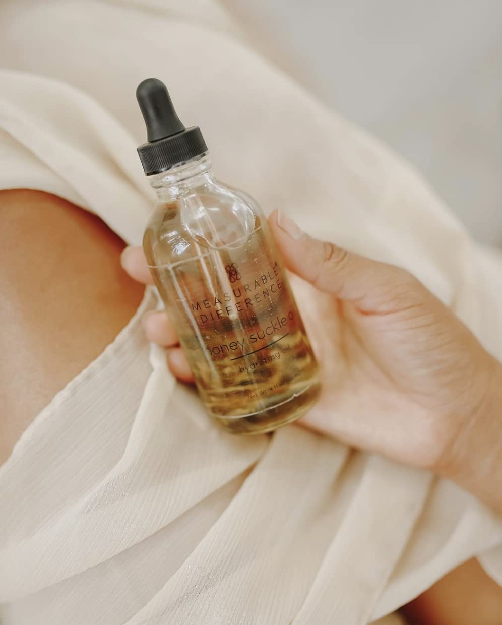 Measurable Difference Honeysuckle Face & Body Oil, 4 Fluid Ounce