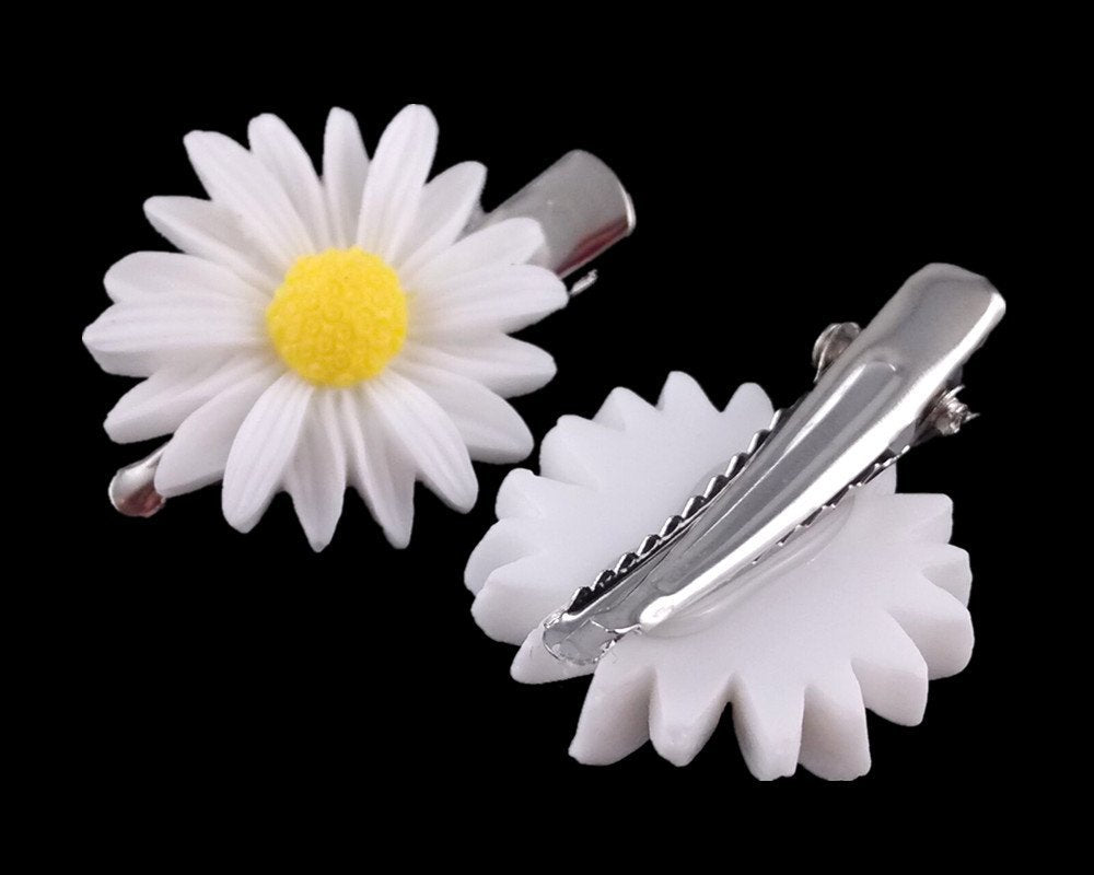 White : Yueton 10pcs Little Daisy Flower Barrettes Bobby Pin Alligator Clip Hair Clips Bride Head-wear Edge Clip Clamps (White)
