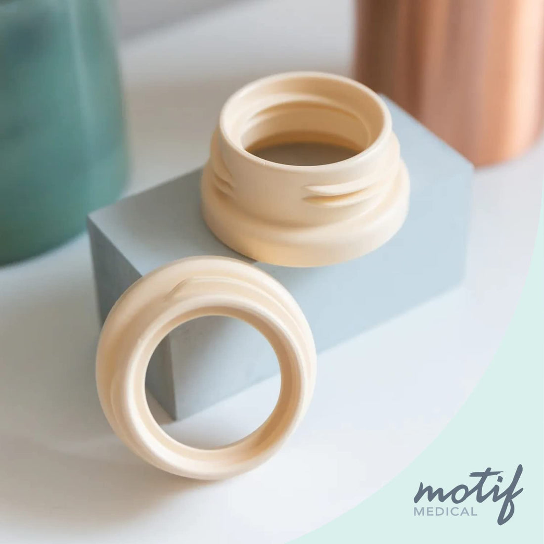 Motif Medical Narrow Neck Breast Pump Bottle Adapter - Breast Pump Bottle Connector for Motif Luna, Duo, Twist, Spectra Bottles, Ameda MYA & MYA Pro - Must-Have Breastfeeding Essentials (Set of 2)