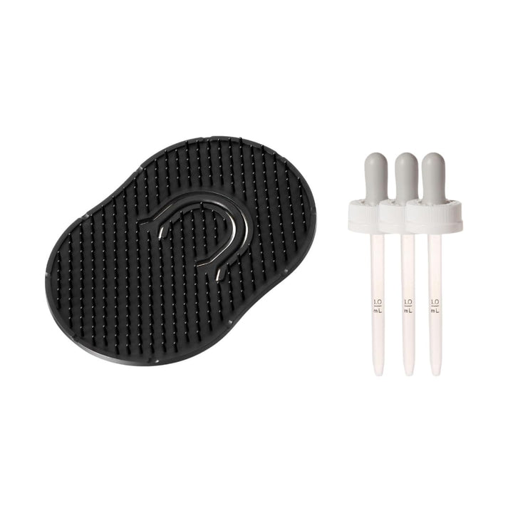 Petories Palm Shampoo Brush and Scalp Massager, Portable Hair Comb for All Hair Types - Safe, Non-Toxic Plastic - for Home, Office, Travel - for Short, Curly Hairs & Beards, W/ (3) 1.0mL Syringes