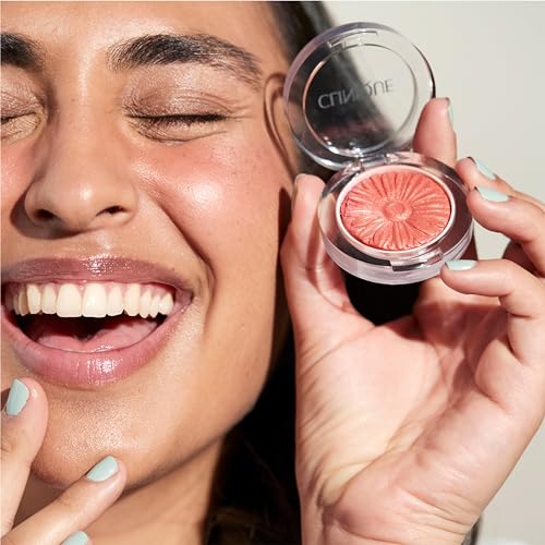 Clinique Cheek Pop Blush | Long Lasting, Buildable + Vibrant, Yet Natural-Looking Color, Nude Pop, 0.12 Ounce