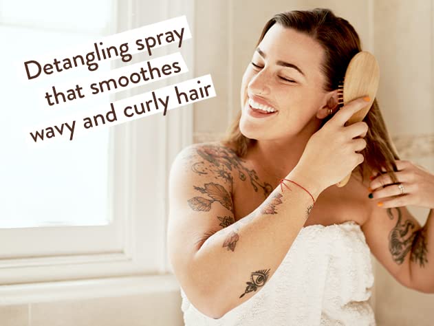 Babo Botanicals Smoothing Berry Conditioning Spray - Detangling & Nourishing - Eliminates Frizz & Prevents Static - Evening Primrose Oil - Non-Aerosol - For all ages - Light Berry Fragrance