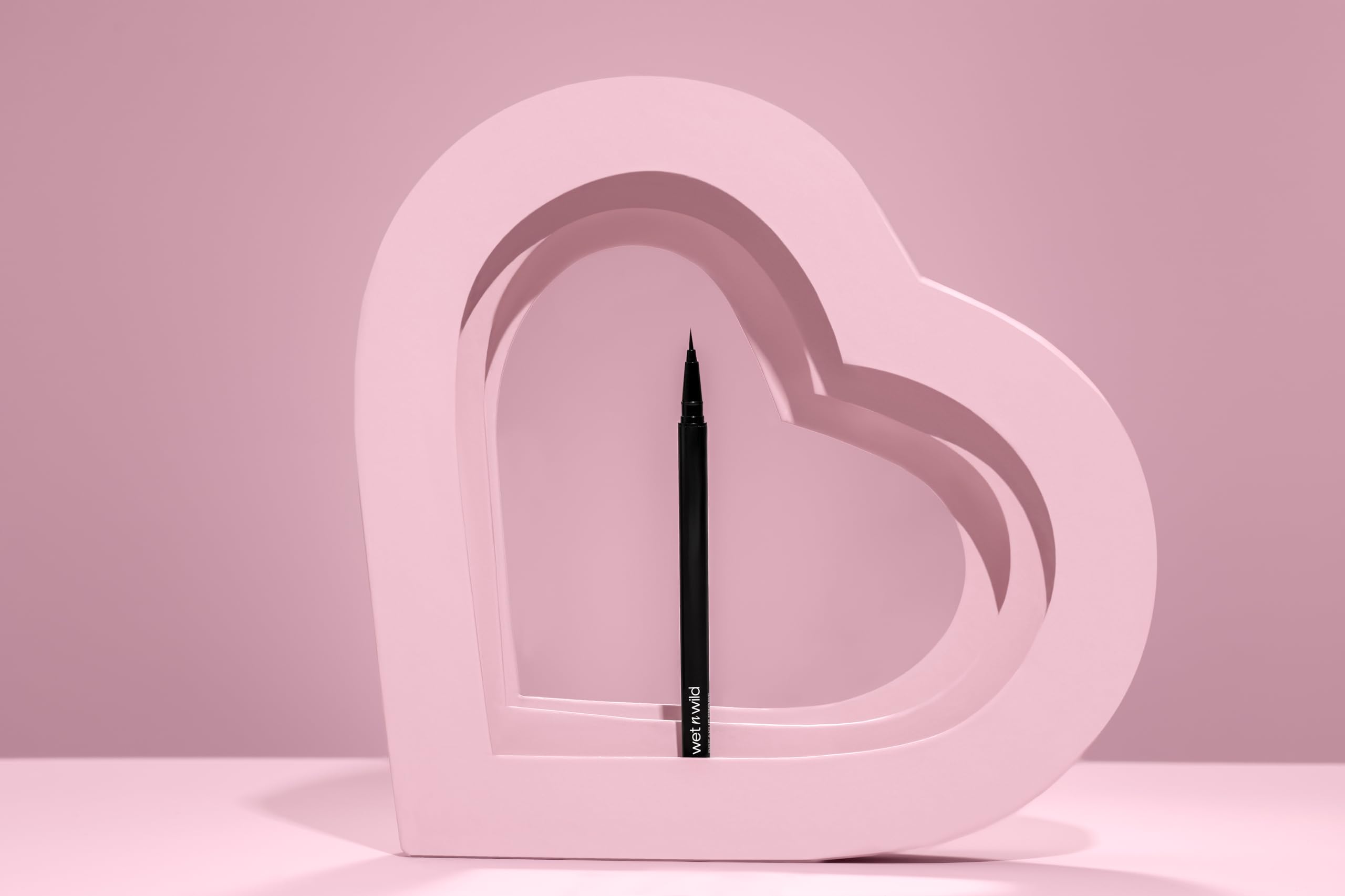 wet n wild Mega Last Breakup Proof Liquid Eyeliner - Ultra-Fine Brush, Waterproof, 16-Hour Long-Lasting Wear- Cruelty-Free & Vegan - Black