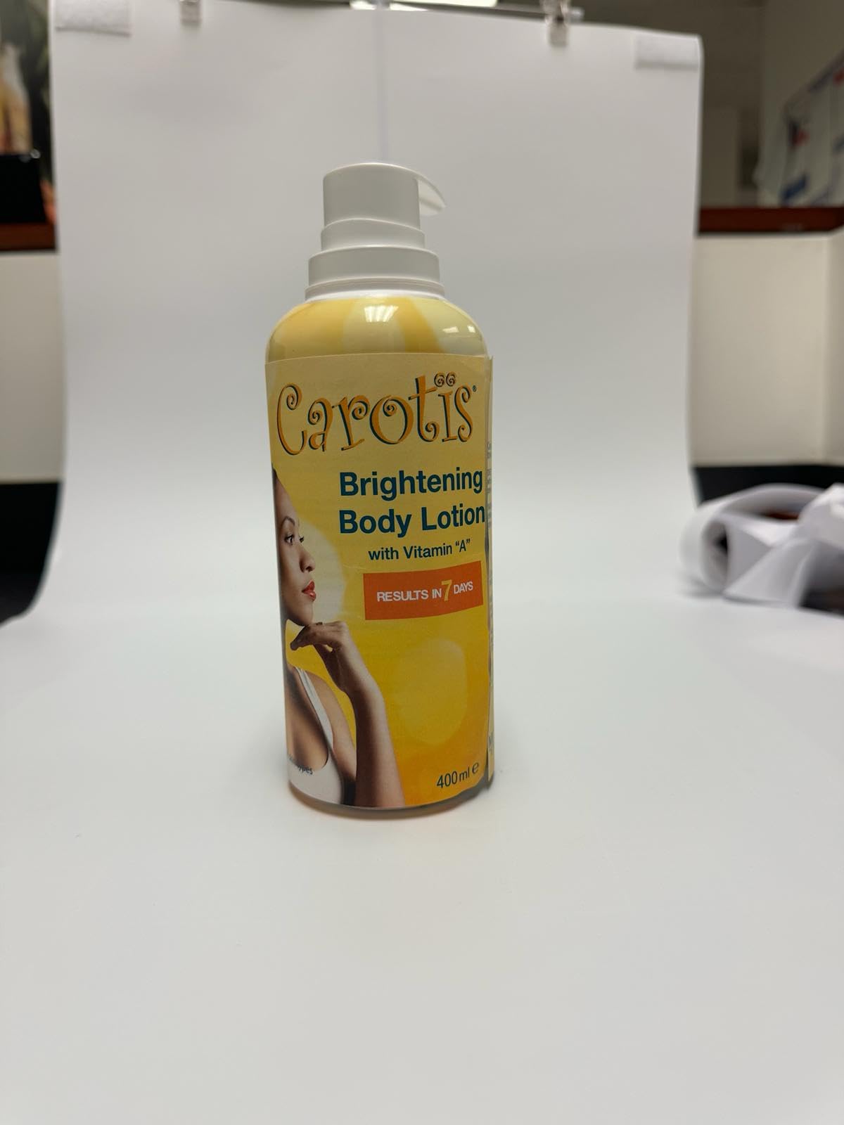 CAROTÏS, Skin Brightening Lotion - 13.5 Fl oz / 400ml |For Body, Knees, Elbows, Hands, with Carrot Oil and Vitamin A