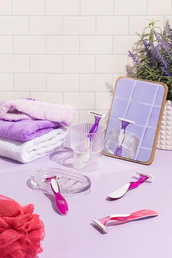 BIC Soleil Smooth Scented Women's Disposable 3 Blade Razors, Lavender Scented Handles and Soothing Moisture Strip, 10-Pack