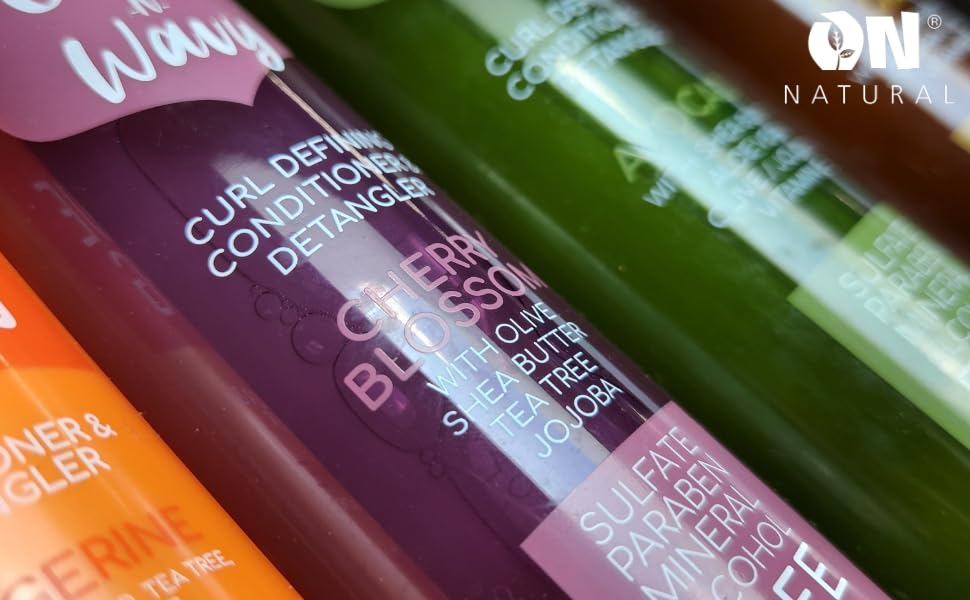 ON NATURAL - Curl n Wavy - Detangler [Cherry Blossom] 4.5oz (Pack of 1)