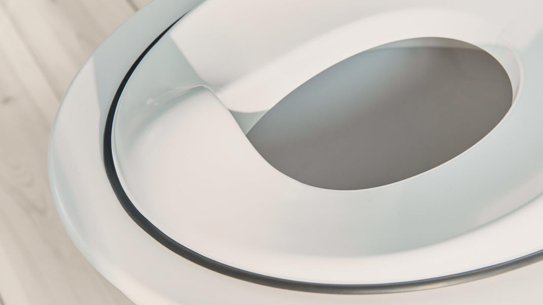 BABYBJORN Toilet Trainer - White/Black, 11.5x14x3.5 Inch (Pack of 1)