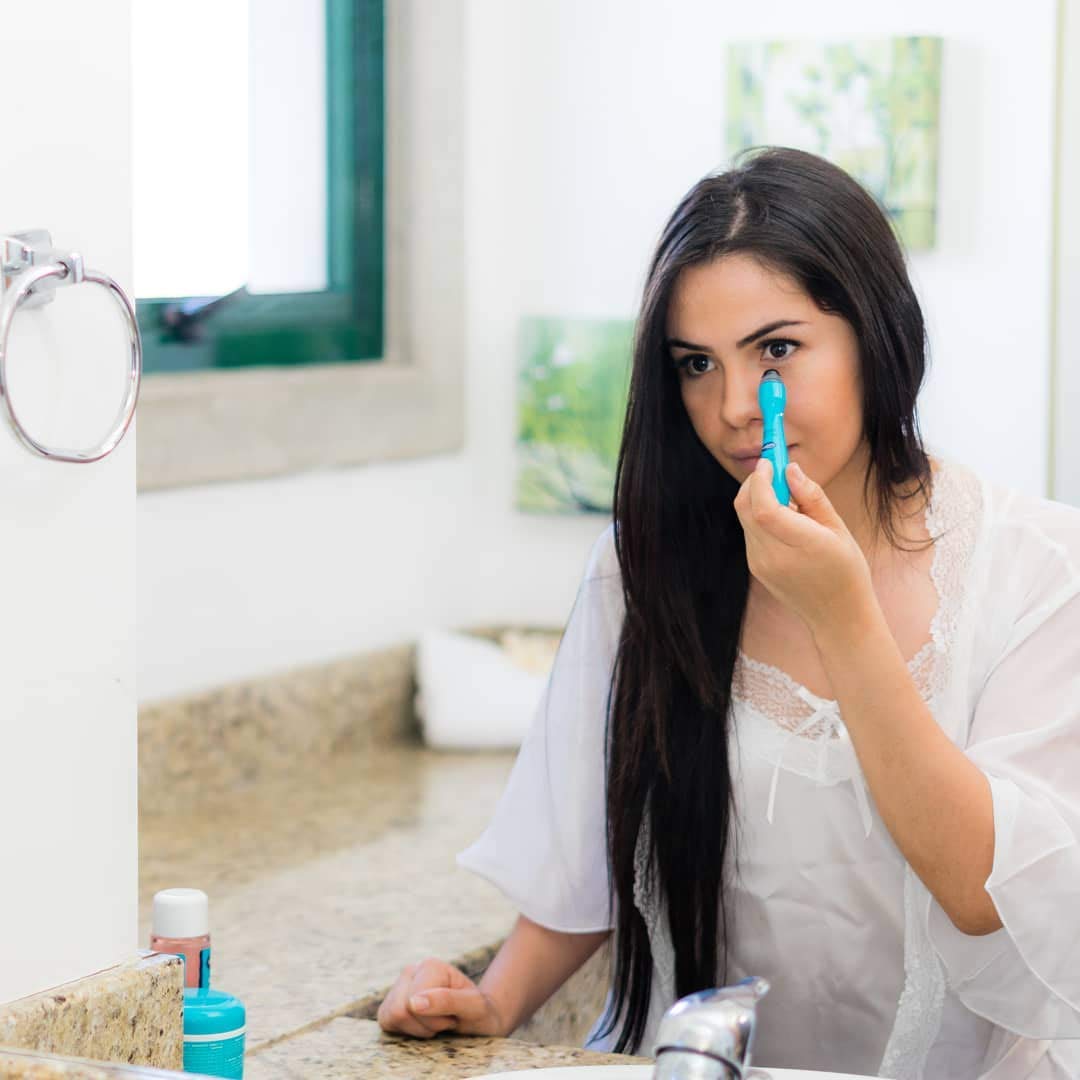 Dermisa Anti-Puff Eye Roller | For Dark Circles and Puffy Eyes | Caffeine & Vitamin A, E, & C | Pack of 1