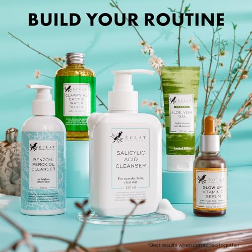 * Salicylic Acid Foaming Cleanser - Unclogs Pores, Prevents Pimple Breakouts - 3X Clearer Skin with Niacinamide, Vitamin E and Green Tea - 5.1 oz/150 ml