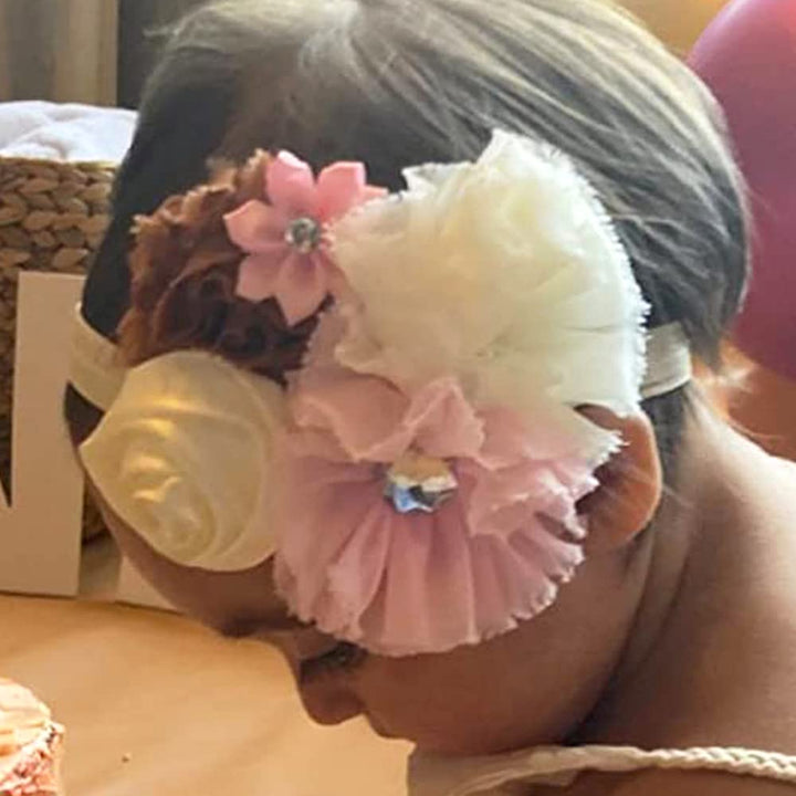 Kercisbeauty Baby Girls Lace Shabby Headband for Babies Toddler Pink Flower Head wear with Rhinestones for Toddler Photography Holiday Sunday Headband