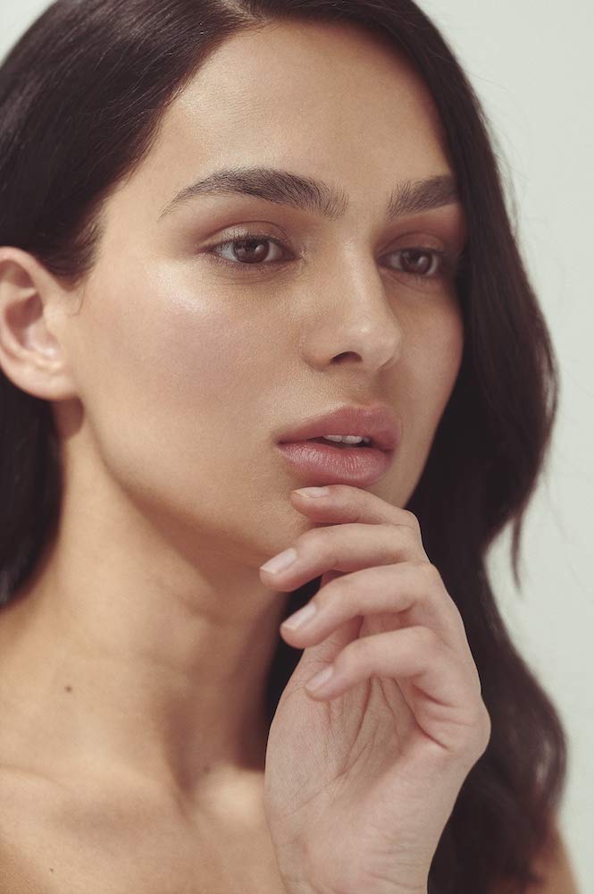 HennÃƒ© Organics Lip Serum - Natural Antioxidant Oil Treatment for Smooth and Firm Lips