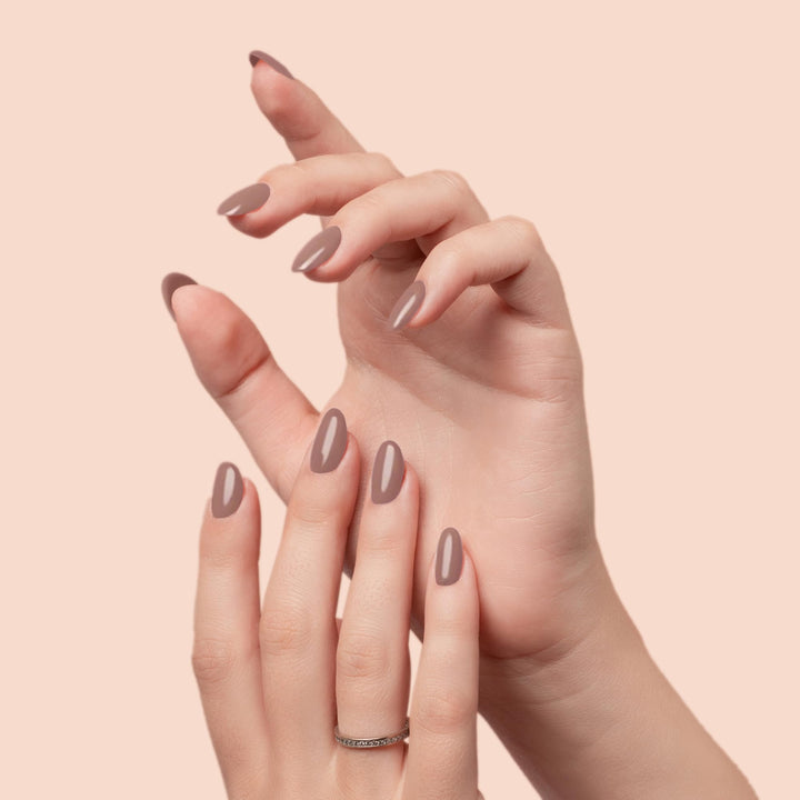 SEMINCA Semi Cured Gel Nail Strips-Salon Quality Work Nails Trendy Coffee Colors,Office Chic & Professional,Quick and Easy Apply Nail Stickers(Cream Beige)