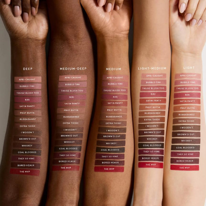 Fenty Beauty by Rihanna Bright Fix Instant Brightening+Blurring Powder - Banana