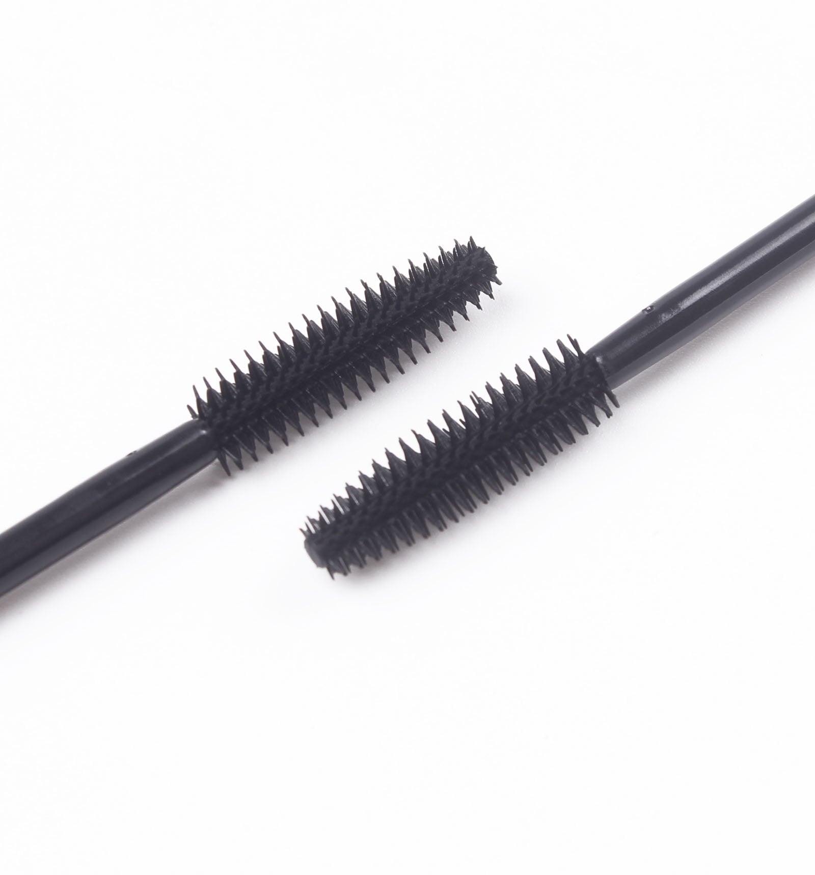 Tower Shape-2: Bihrtc Pack Of 100 One-Off Disposable Silicone Eyelash Mascara Brushes Wands Applicator Eyebrow Brush Makeup Tool Kit Set (Tower Shape - Black)
