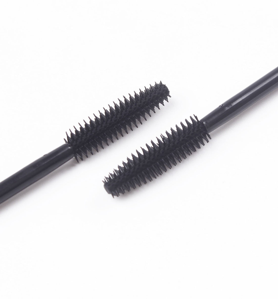 Tower Shape-2: Bihrtc Pack Of 100 One-Off Disposable Silicone Eyelash Mascara Brushes Wands Applicator Eyebrow Brush Makeup Tool Kit Set (Tower Shape - Black)