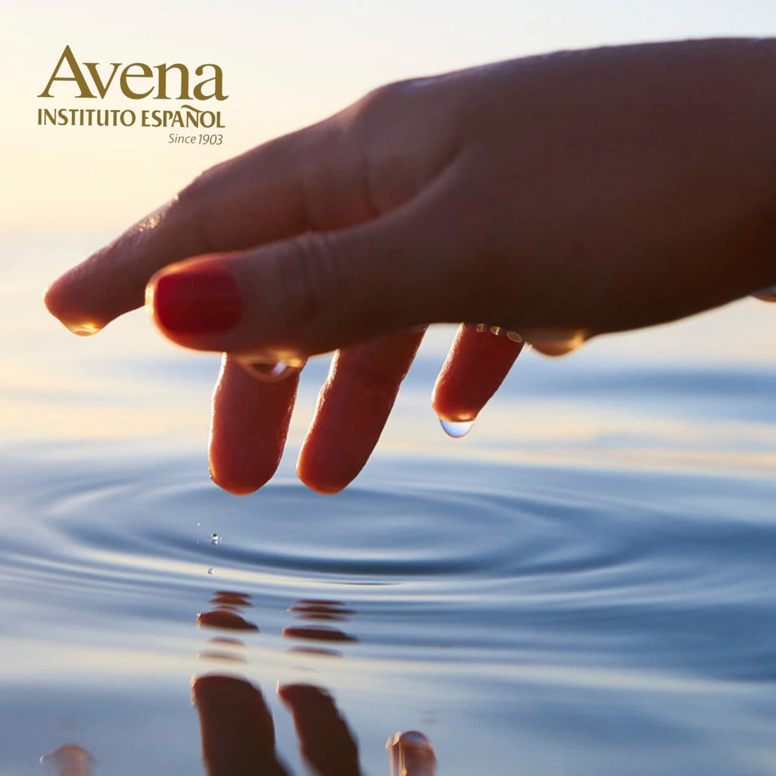 Instituto EspaÃƒ±ol Avena Shower Gel, Cleansing and Moisturizing Body Wash enriched with Oatmeal, Helps to Moisturize, Nourish and Soften your Skin, Improves Elasticity, 2-Pack of 25.5 FL Oz, Bottles