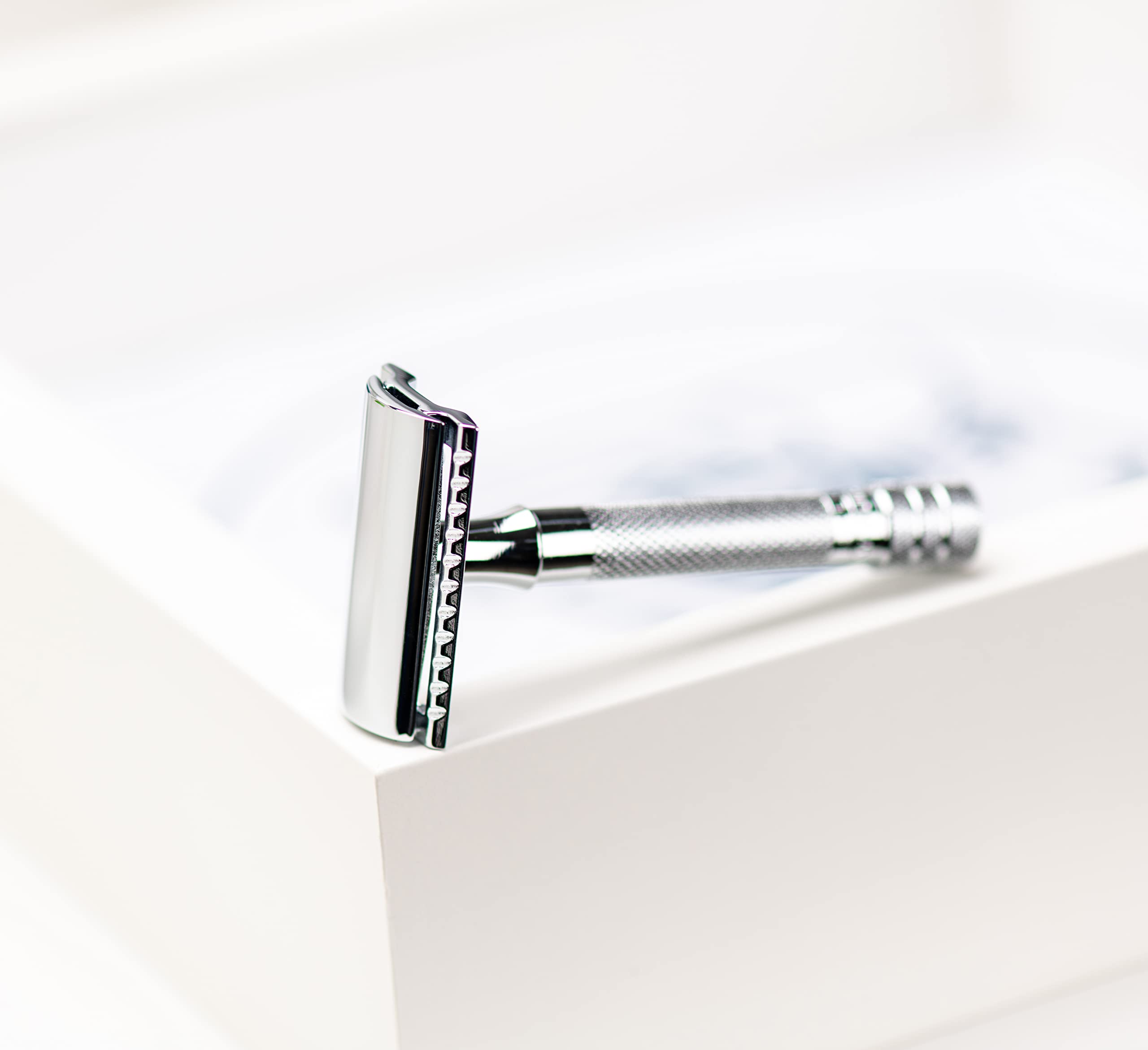 MERKUR Classic MK-33C, 3-Piece Razor Double Edge Safety Razor