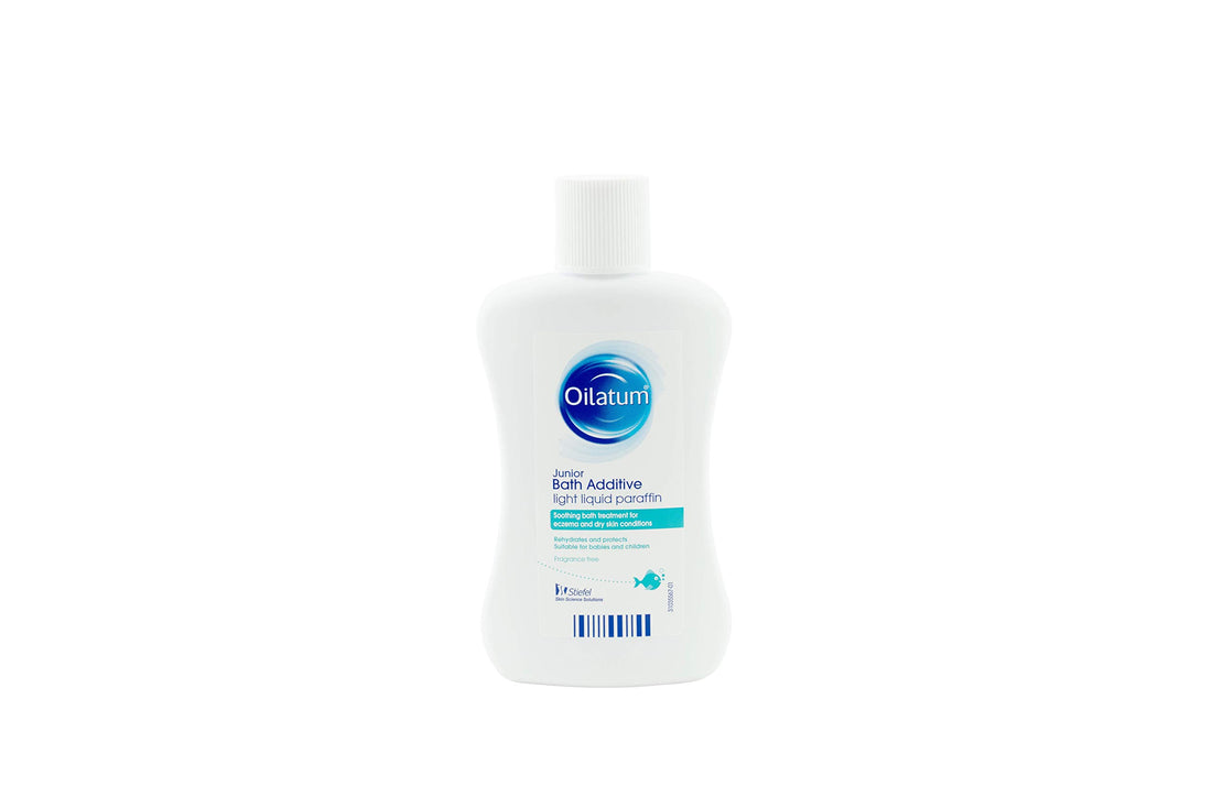 Oilatum Junior Bath Additive for Eczema and Dry Skin Conditions (Light Liquid Paraffin), Read the Label, 300 ml