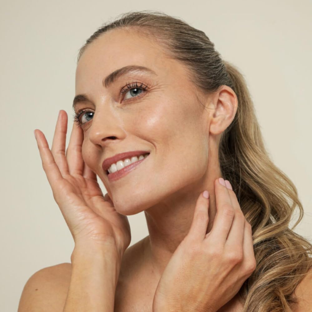 Germaine de Capuccini Dark Spot and Pigmentation Exfoliating Clarifying Milk