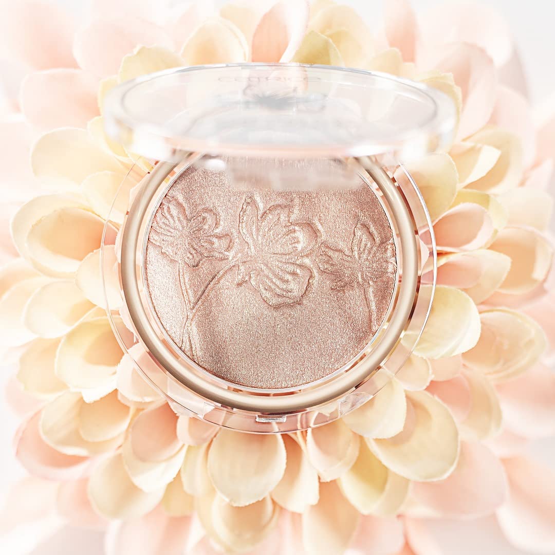 Catrice | More Than Glow Highlighter | Silky Soft Texture for a Subtle Glow | Vegan & Cruelty Free (030 | Beyond Golden Glow)