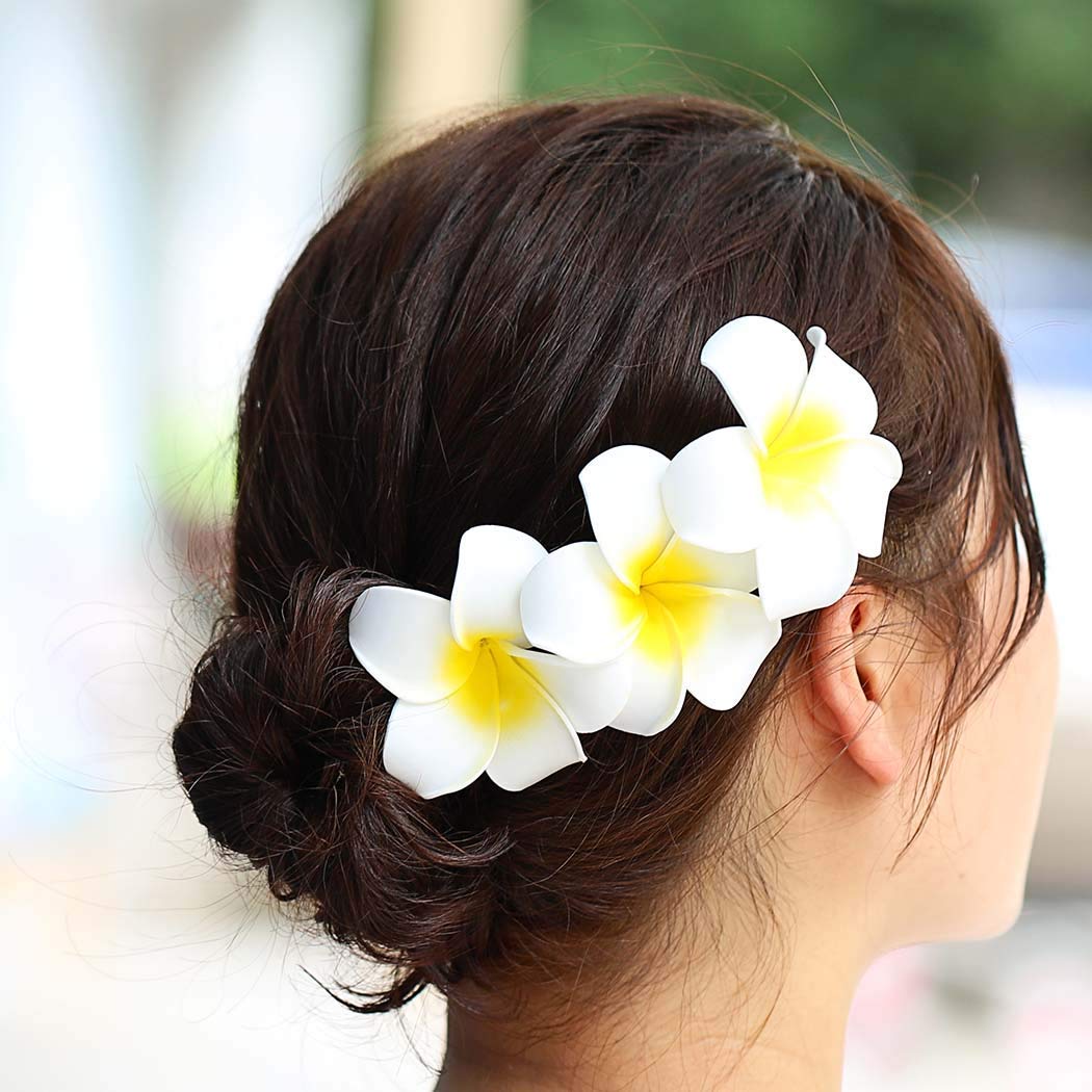 50Pcs 2.5 White Foam Hawaiian Frangipani Artificial Plumeria Flower Hat Hair Clips for Home Bridal Wedding Tropical Party Beach Vacation Decoration