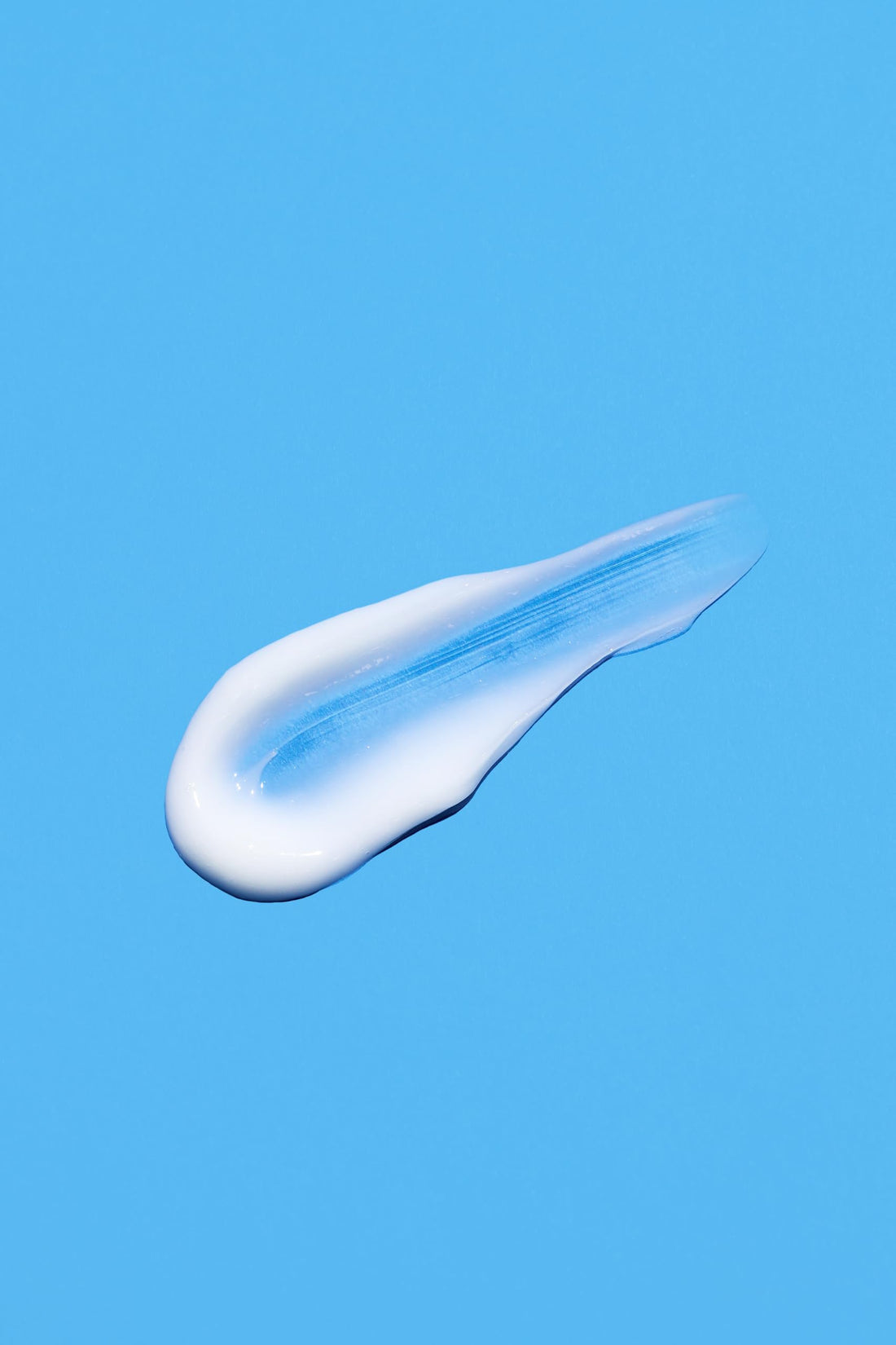 Curls Blueberry Bliss Define N Shine Enhancing Smoothie - 8 oz, Provides Frizz Control, Adds Shine & Superior Slip, With Marshmallow Root Extract, Moisturizing Hair Smoothie for Type 4 Coils