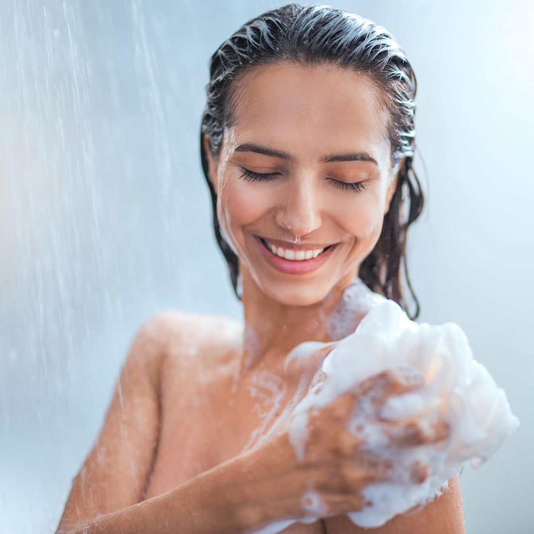 Amazon Basics Body Wash for Sensitive Skin, Hypoallergenic, Unscented, 22 fl oz (Pack of 1)