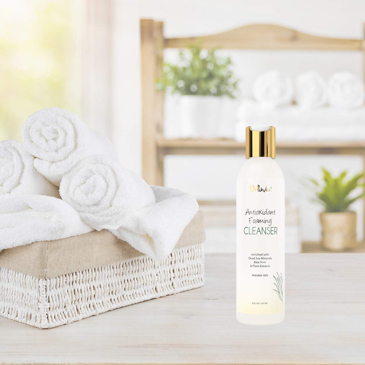 Antioxidant Gentle Foaming Facial Cleanser with Organic Aloe Vera, Dead Sea Salts and Plant Extracts. Hydrating Daily Cleansing for Men and Women