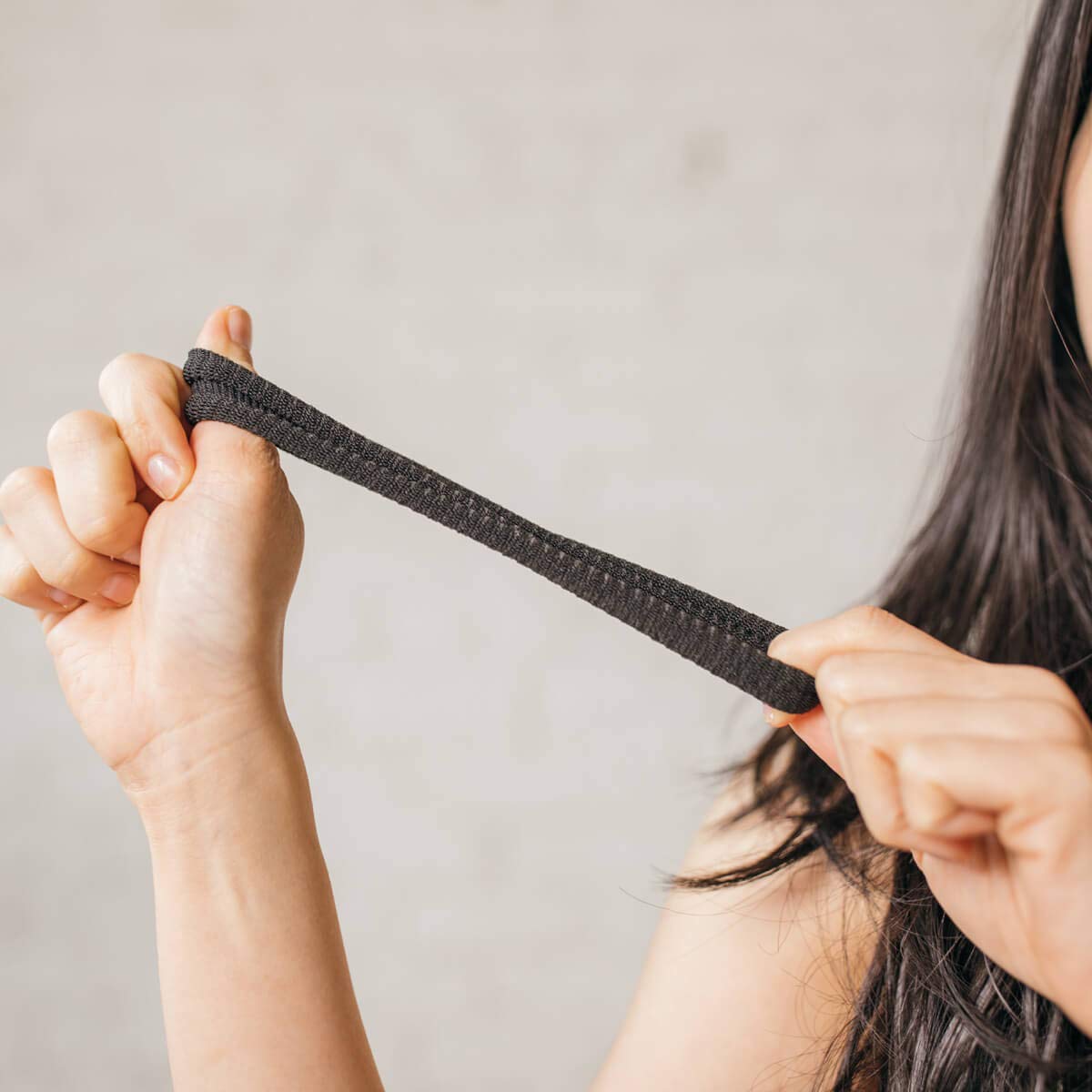 Burlybands - The Ultimate Hair Ties for Thick Heavy or Curly Hair. No Slipping Damage Breaking or Stretching Out. Seamless Ponytail Holders Scrunchies Sports Hair Ties for Thick Hair (Black)